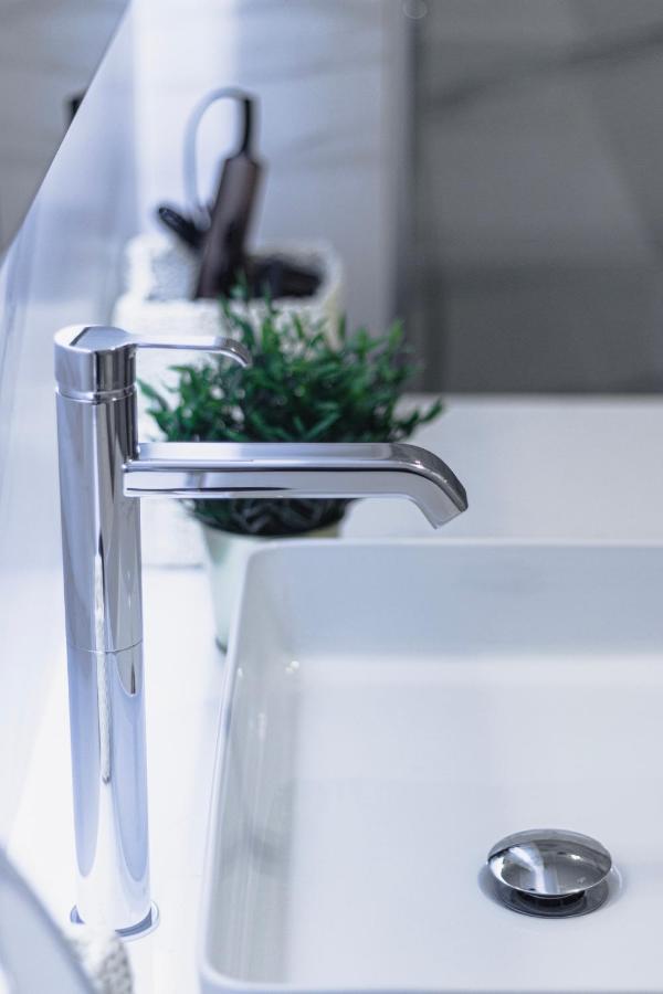 Tesla Design Apartments Zagreb Luaran gambar
